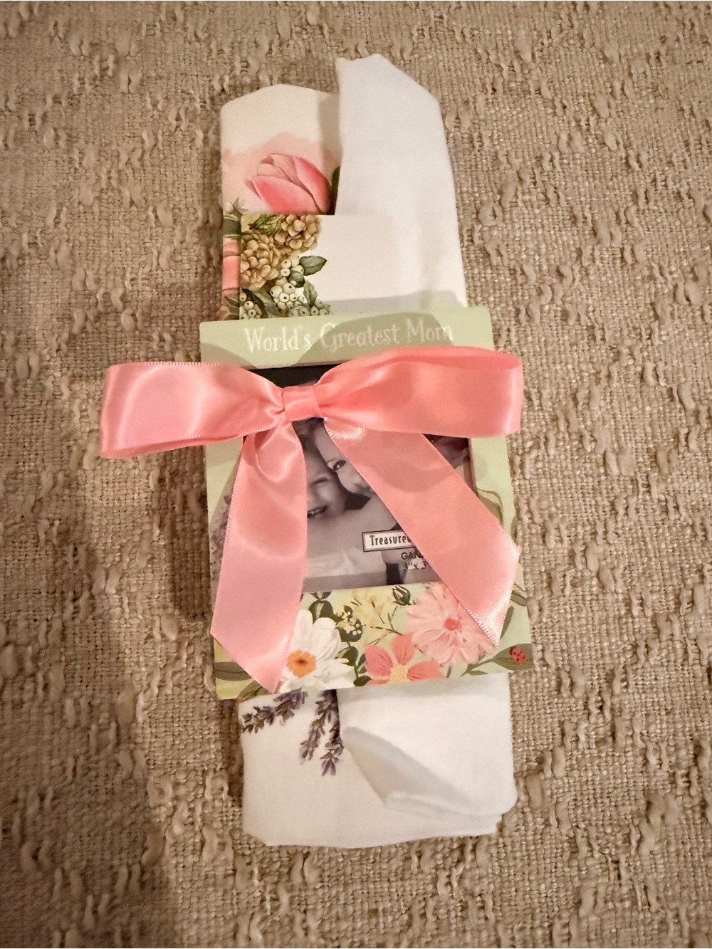 Floral Gift Napkin Set with Pink Satin Bow